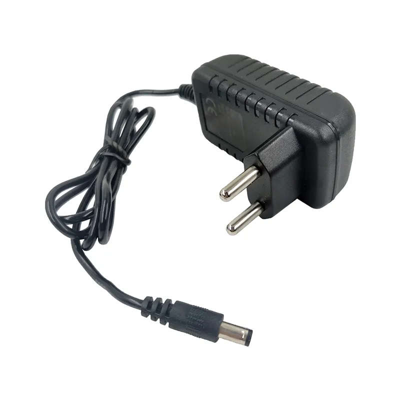 အိန္ဒိယ plugh 12W output ကို 12V 1A နံရံကိုတပ်ဆင်ထားပါဝါ adapter