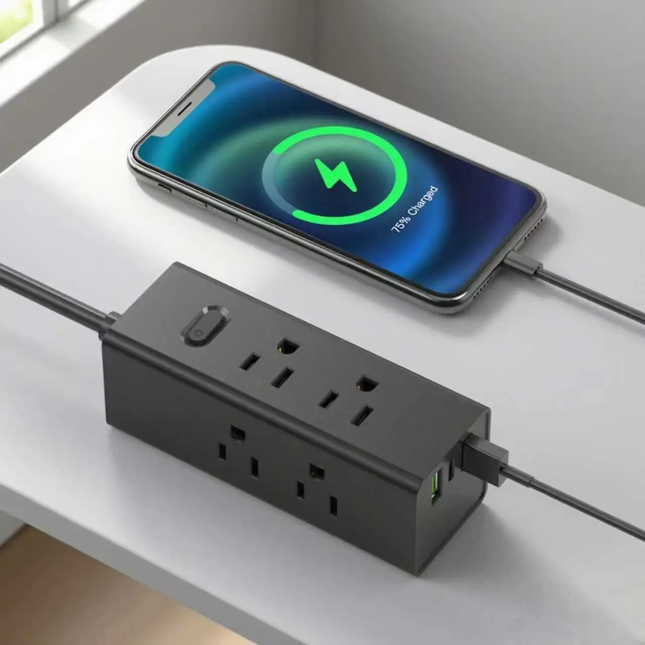 USB Flat Plug Extension Cord ပါသော US Power Strip သည် Travel Power Strip ဖြစ်သည်။